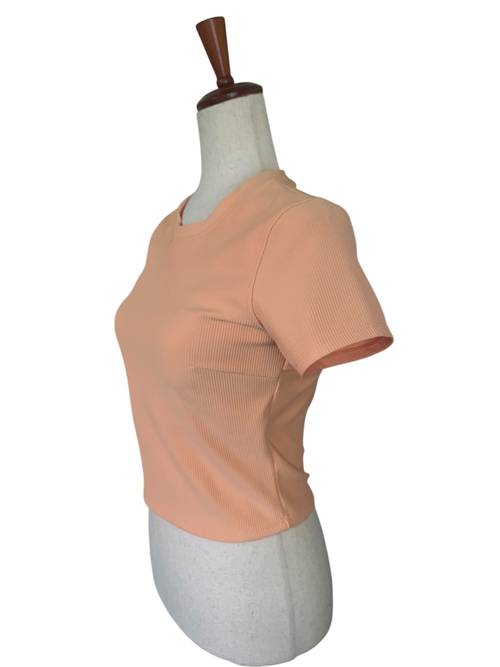 Move Theology Ribbed Top With Built In Bra - Picture 7 of 12